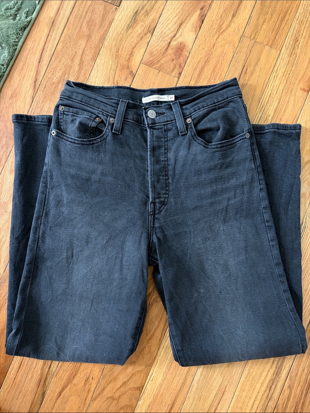 Levi's Ribcage Straight Ankle